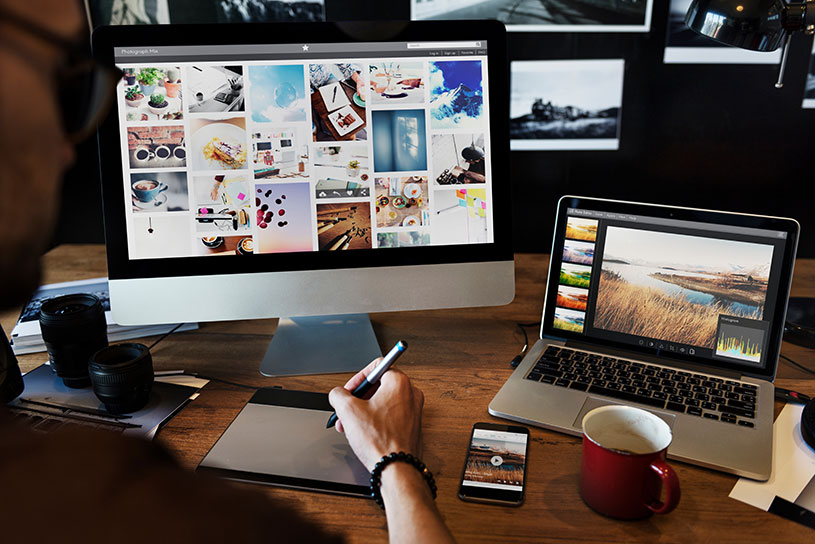 Photographer editing images