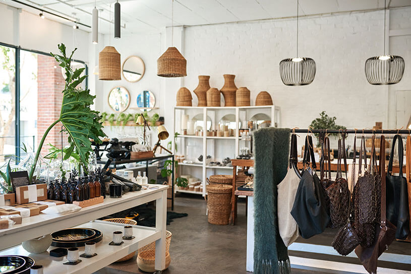 Visual merchandising in a retail shop example