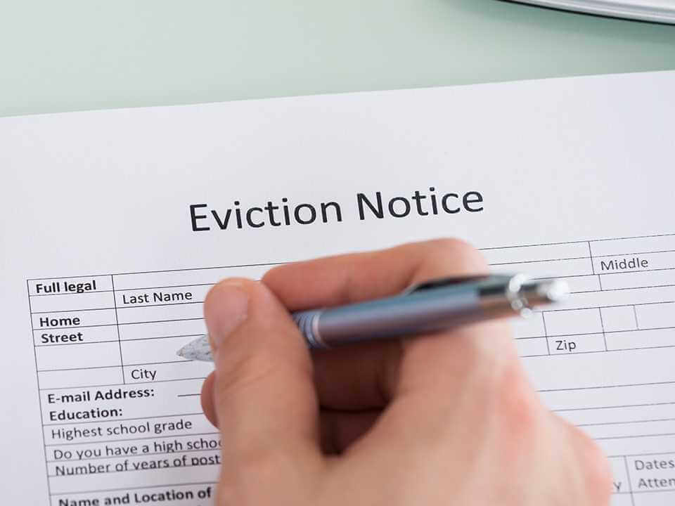 How much does it cost to evict a tenant?