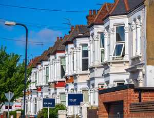 Cash vs mortgage: how are landlords buying properties?