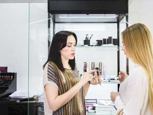 How to become a beauty consultant – a step-by-step guide
