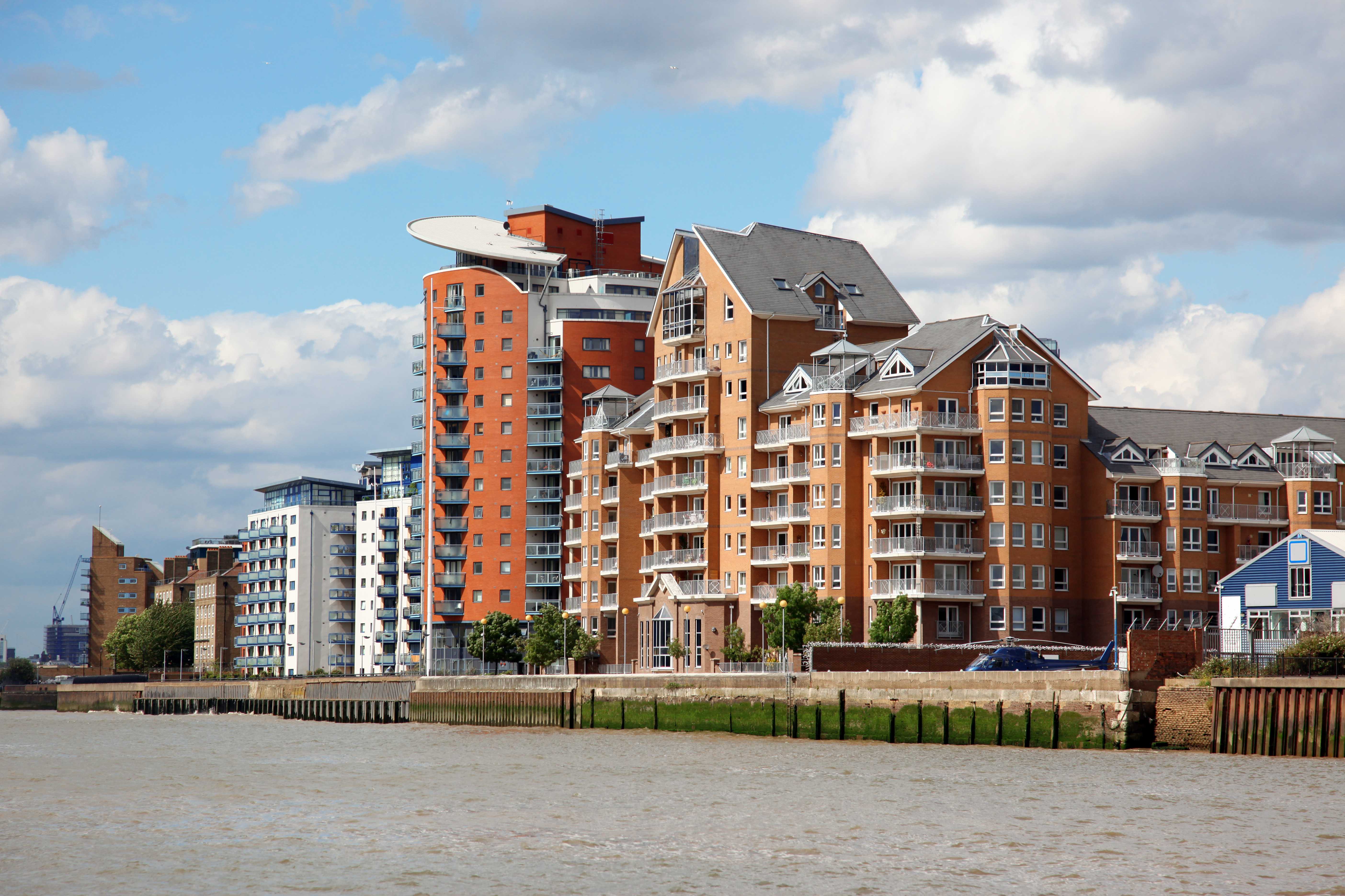 River Thames apartments