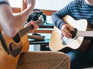 Becoming a music teacher in the UK: a 7 step guide to kick-start your career